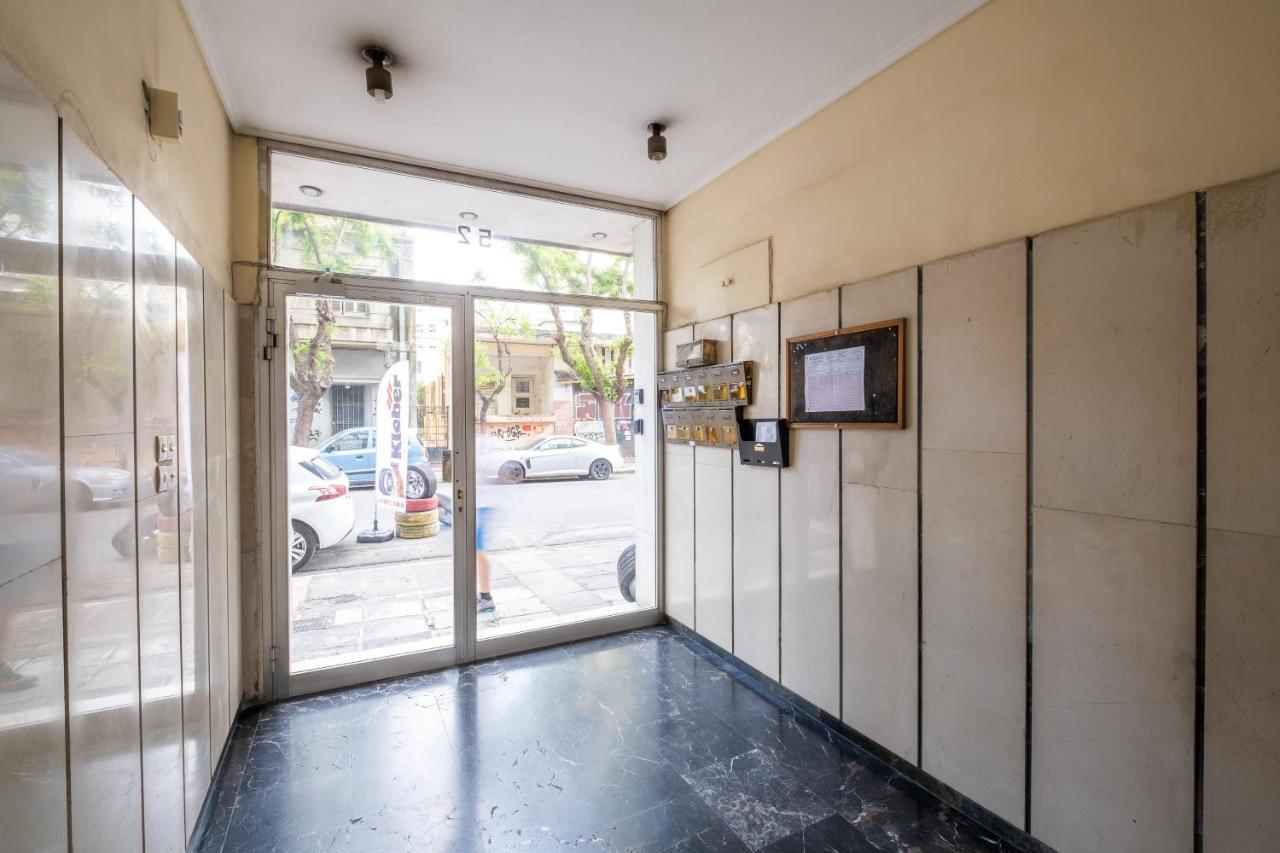 Sokos Residence, 1' Walk From Aghios Ioannis Metro Athén Kültér fotó