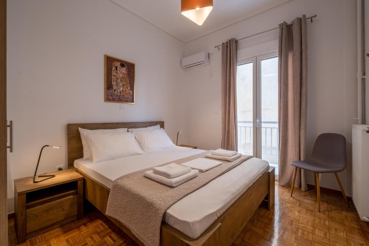 Sokos Residence, 1' Walk From Aghios Ioannis Metro Athén Kültér fotó
