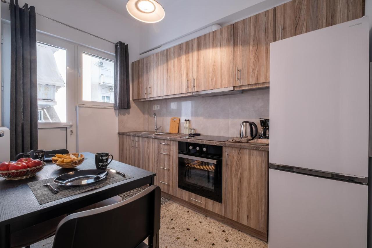 Sokos Residence, 1' Walk From Aghios Ioannis Metro Athén Kültér fotó
