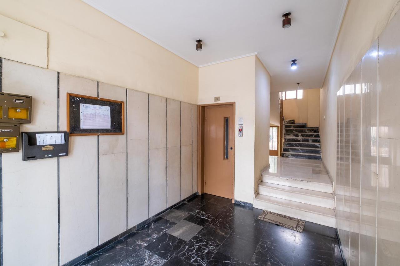 Sokos Residence, 1' Walk From Aghios Ioannis Metro Athén Kültér fotó